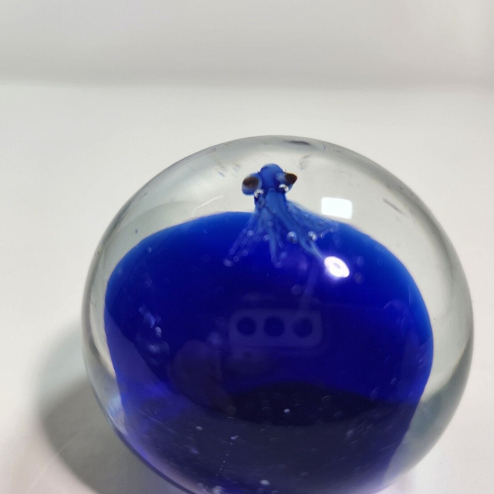 Glass Paperweight Ocean Squid Animal Clear Blue 2.25 in. Blown Sea Octopus